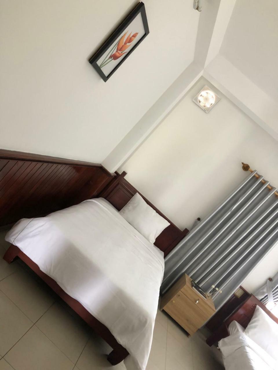 Viet Hostel Hue Exterior photo
