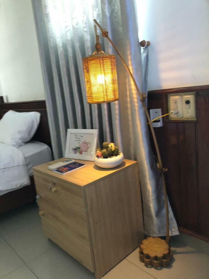 Viet Hostel Hue Exterior photo