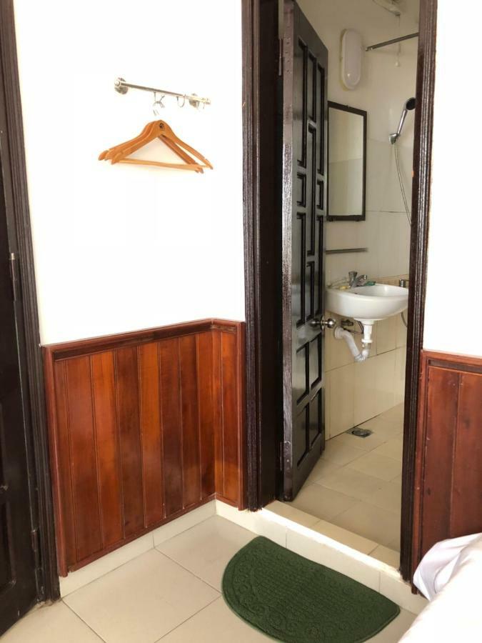 Viet Hostel Hue Exterior photo